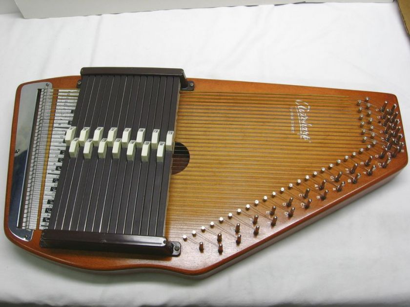 Vintage Autoharp By Oscar Schmidt, 15 Chord W/Case, NR  